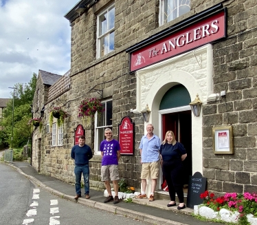 MP praises community-run pub in Peak District