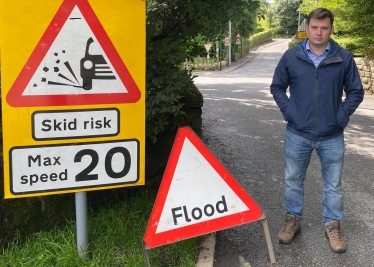 High Peak MP Visits residents affected by flooding in Chinley