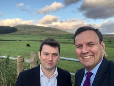 High Peak MP hosts meeting between Trade Minister and local farmers