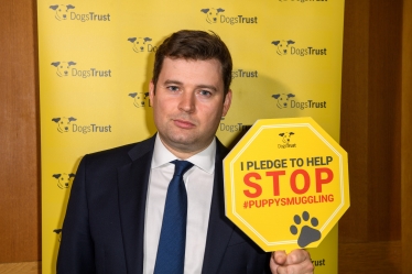 Robert Largan MP supports campaign to tackle puppy smuggling